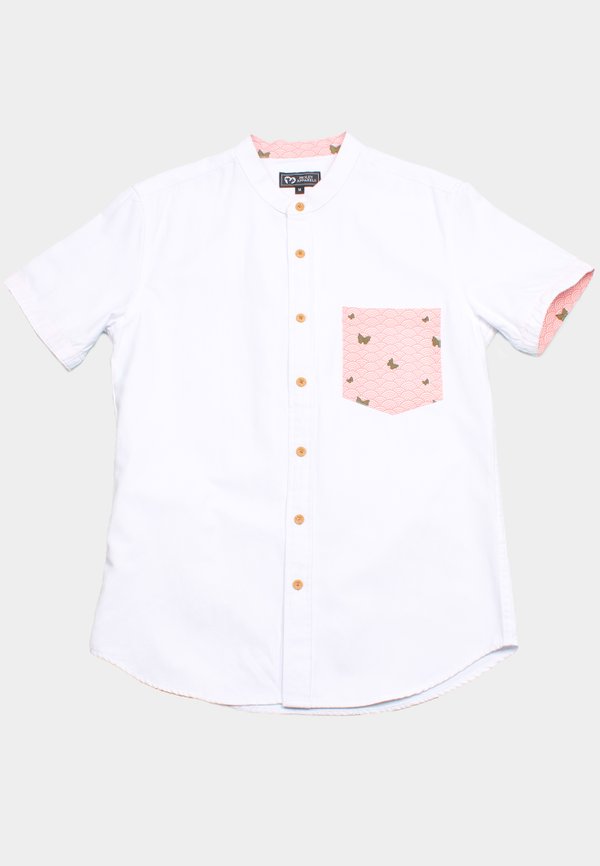 Oriental Butterfly Print Pocket Mandarin Collar Short Sleeve Men's Shirt WHITE