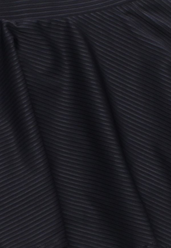 Ridged Fabric Skirt BLACK (Girl's Bottom)